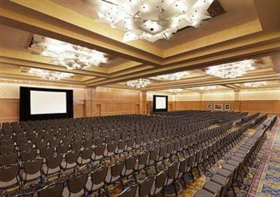 фото отеля Sheraton Crescent Hotel