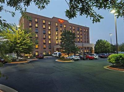 фото отеля Hampton Inn Washington-Dulles Int'l Airport South