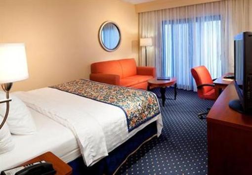 фото отеля Courtyard Orlando Airport