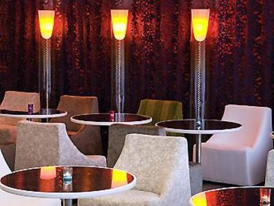 фото отеля Suite Novotel Marseille Centre Euromed