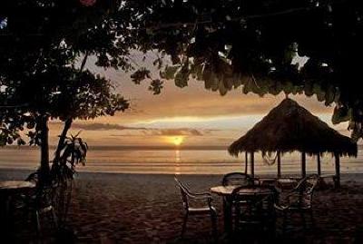 фото отеля Sunset on the Beach Resort