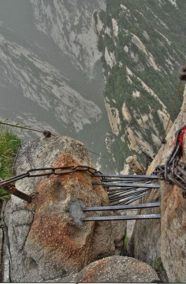 Выбираем маршрут: Китай, три дороги - Mt Huangshan, China<br />
Photo Flickr