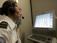 TSA отзывает из аэропортов США 250 X-rays сканеров тела TSA отзывает из аэропортов США 250 X-rays сканеров тела