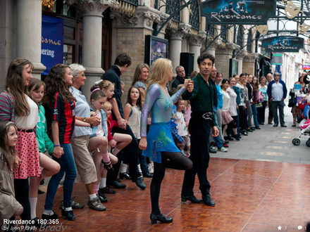 Riverdance Classes, Niamh O'Connor & Padraic Moyles, Dublin, Ireland (photo John P Brady, Flickr)