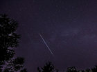 Метеорный поток Персеиды пролился звездным дождем над Европой - Perseid Meteor Pair and Milky Way (photo Mike Black, Flickr)