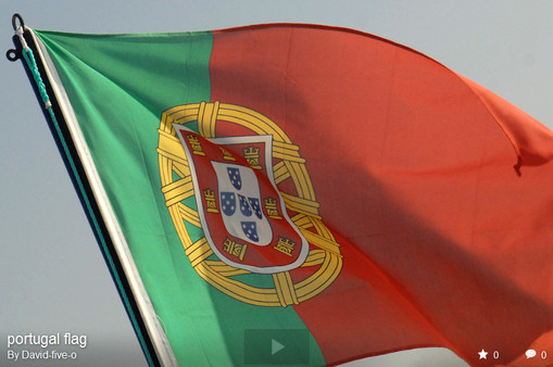 Две англичанки были арестованы за похищение ... себя любимых - Portugal flag (photo Flickr)
