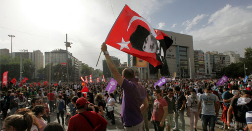 В Турции опять неспокойно - Turkey: Protests, AP Photo/Burhan Ozbilici
