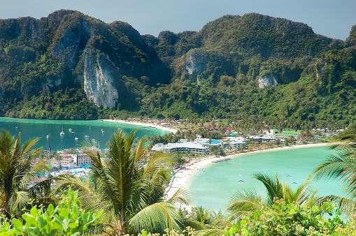 Власти Таиланда начали бороться с "русским" бизнесом - Phi Phi, Thailand