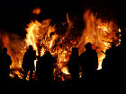 В ночь на 1-е мая в Европе полыхнет большим огнем Вальпургиева ночь - Walpurgis Night bonfire