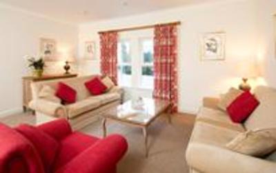 фото отеля Loch Lomond Arms Hotel