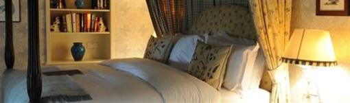 фото отеля Loch Lomond Arms Hotel