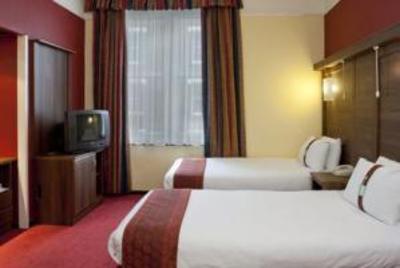 фото отеля Holiday Inn Oxford Circus