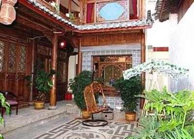 фото отеля Lijiang Happiness Inn