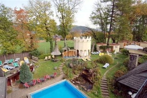 фото отеля Hostel-Spa Waldkurbad