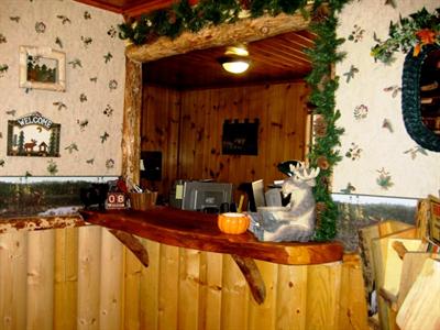 фото отеля Majestic Moose Lodge Coptic Village
