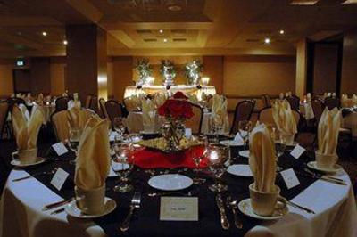фото отеля Embassy Suites Hotel Portland - Washington Square