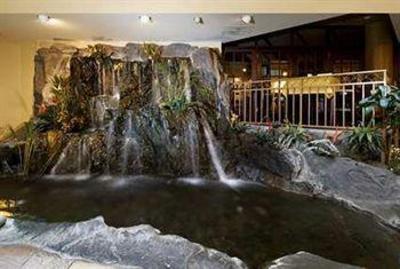 фото отеля Embassy Suites Hotel Portland - Washington Square