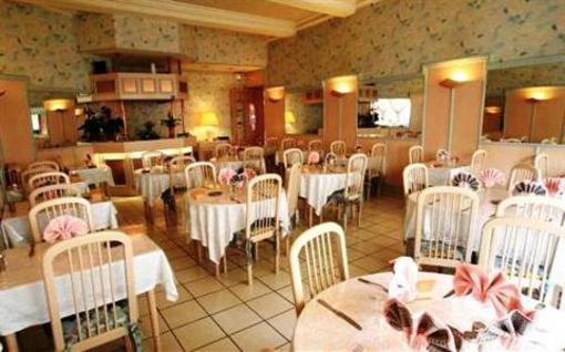 фото отеля Hotel de la Paix Bagnères-de-Bigorre