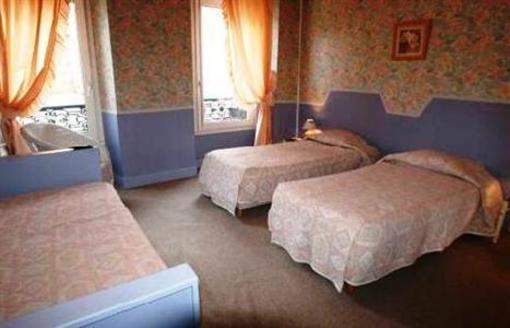 фото отеля Hotel de la Paix Bagnères-de-Bigorre