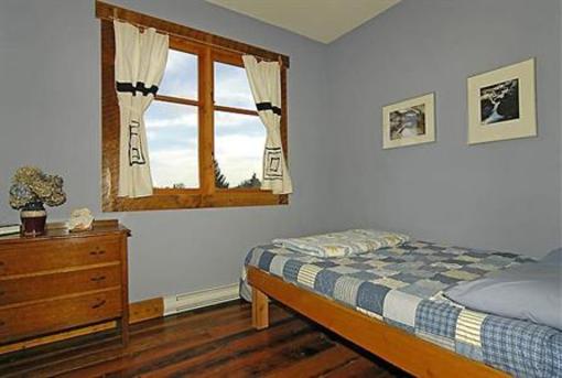 фото отеля The Riding Fool Hostel