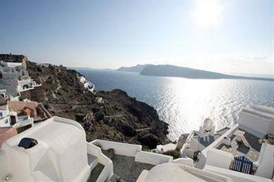 фото отеля Fotinos Houses Oia (Greece)