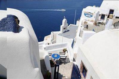 фото отеля Fotinos Houses Oia (Greece)