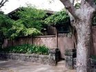 фото отеля Rousseau's Garden