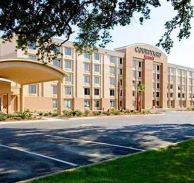 фото отеля Courtyard by Marriott Gulfport Beachfront