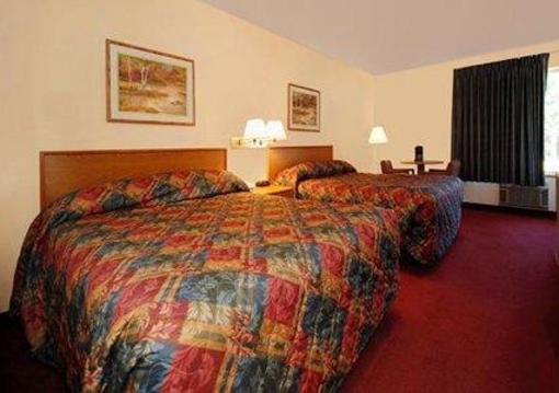 фото отеля Rodeway Inn Ainsworth
