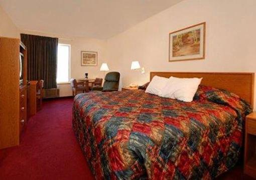 фото отеля Rodeway Inn Ainsworth