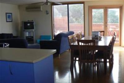 фото отеля Shearwater Rise Holiday House Phillip Island
