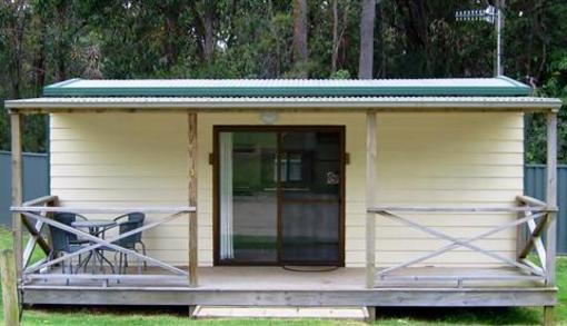 фото отеля Mallacoota's Shady Gully Caravan Park