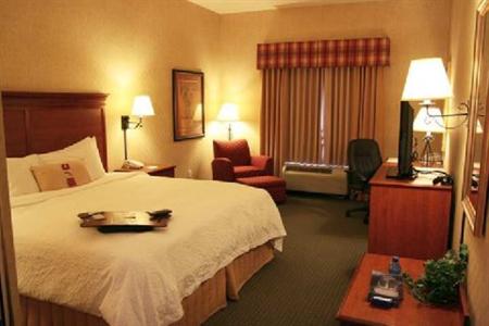 фото отеля Hampton Inn Laramie