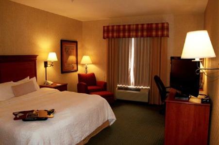 фото отеля Hampton Inn Laramie