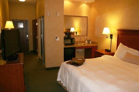 фото отеля Hampton Inn Laramie