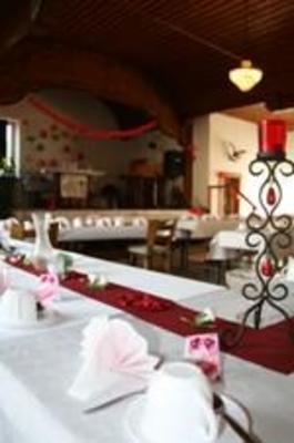 фото отеля Raffelsteiner Hof Mornsheim