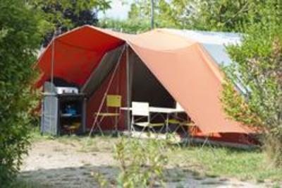 фото отеля Camping Indigo Royat