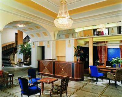 фото отеля Art Deco Hotel Montana Luzern