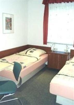 фото отеля Pension & Ferienwohnungen Constanze Hölig Narsdorf