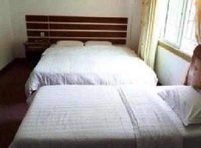 фото отеля Yijia Youth Inn Jiuzhaigou 3rd