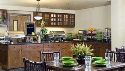 фото отеля Homewood Suites Bozeman