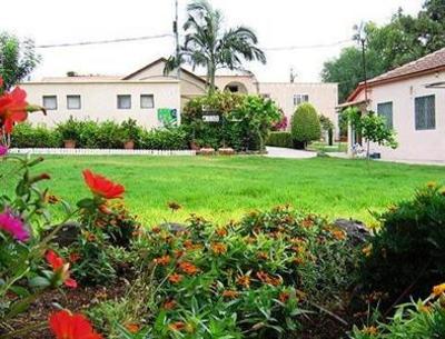 фото отеля Sha'ar HaGolan Country Lodging