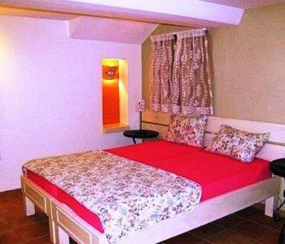 фото отеля Sha'ar HaGolan Country Lodging