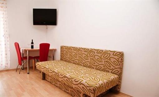 фото отеля Pension Rotweingut & Obstedelbrande Familie Schlogl