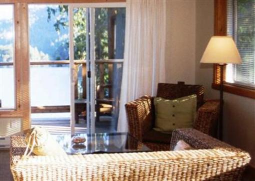 фото отеля West Vancouver Breakaway Vacations