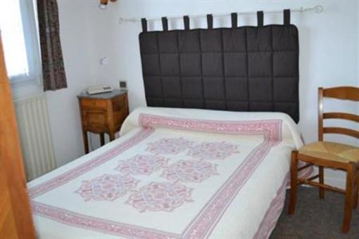 фото отеля Auberge de la Vallee Saint-Haon