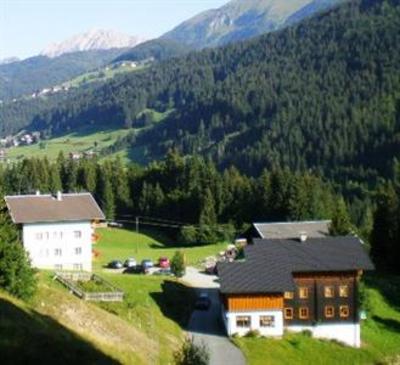 фото отеля Gasthof Waldfriede Lesachtal