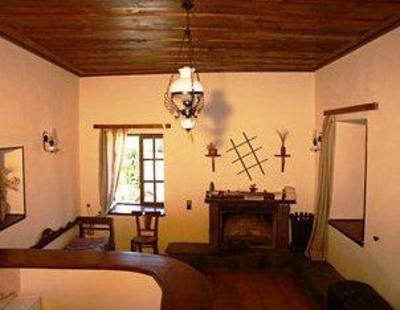 фото отеля Aloni Cottages