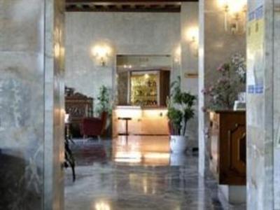 фото отеля Hotel Gabrielli Sandwirth