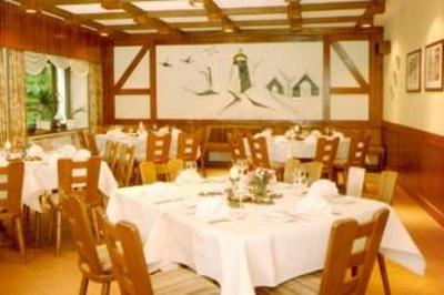 фото отеля Hotel-Restaurant Spitze Warte